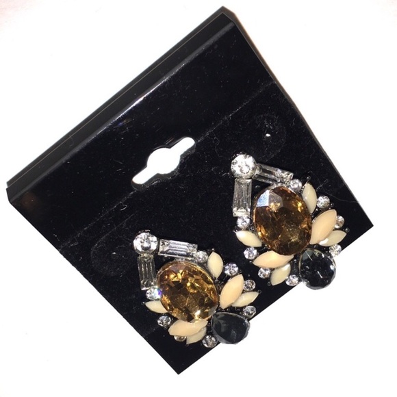 ✨”ELSA”✨BRONZE AND CRYSTAL STUD EARRINGS✨ - Picture 8 of 9